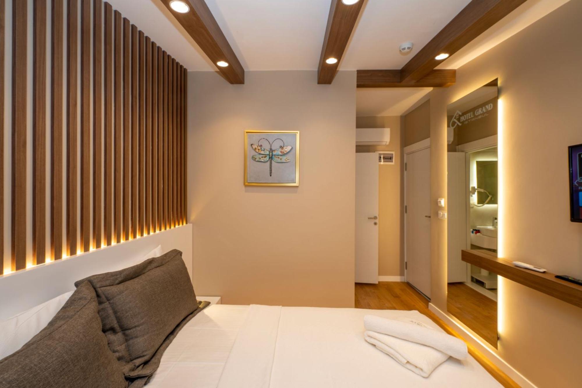 Hotel Grand Стамбул Екстер'єр фото