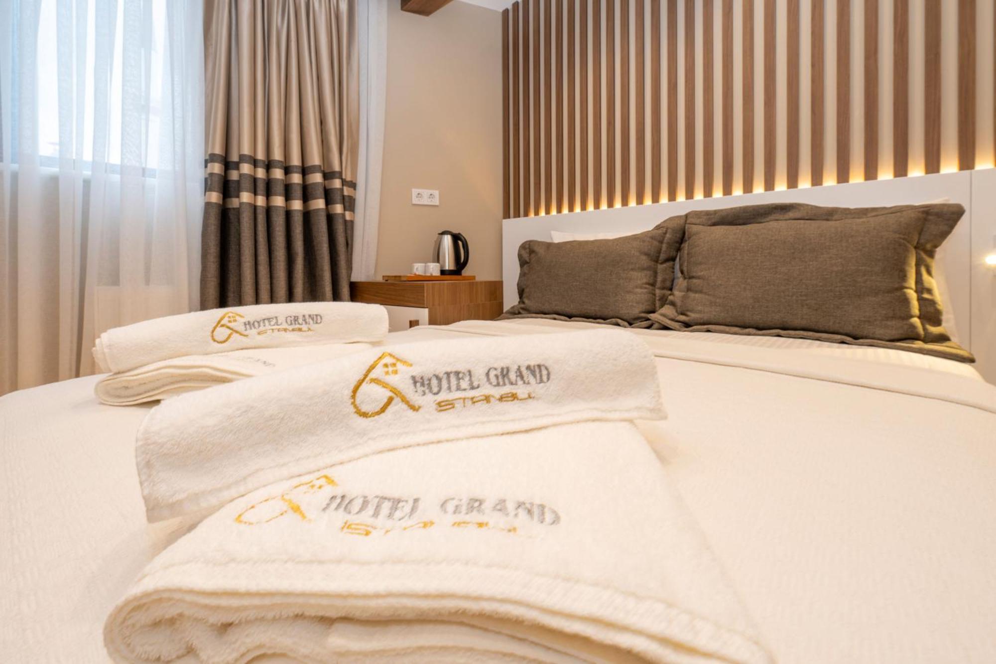 Hotel Grand Стамбул Екстер'єр фото