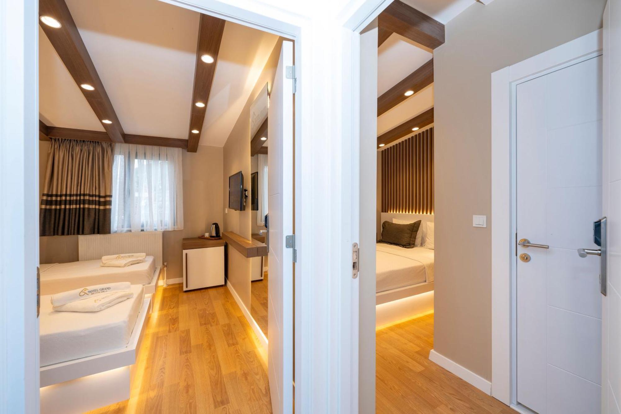Hotel Grand Стамбул Екстер'єр фото